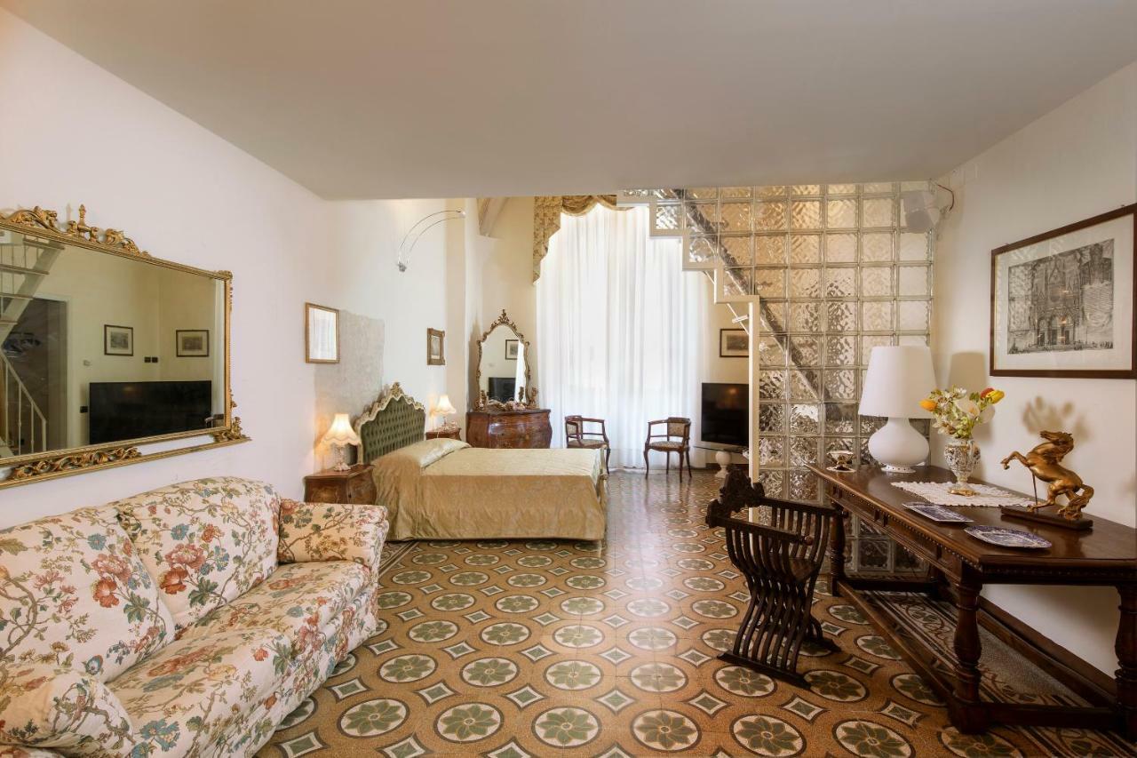 Hotel Antica Dimora Del Buongoverno Siena Exterior foto