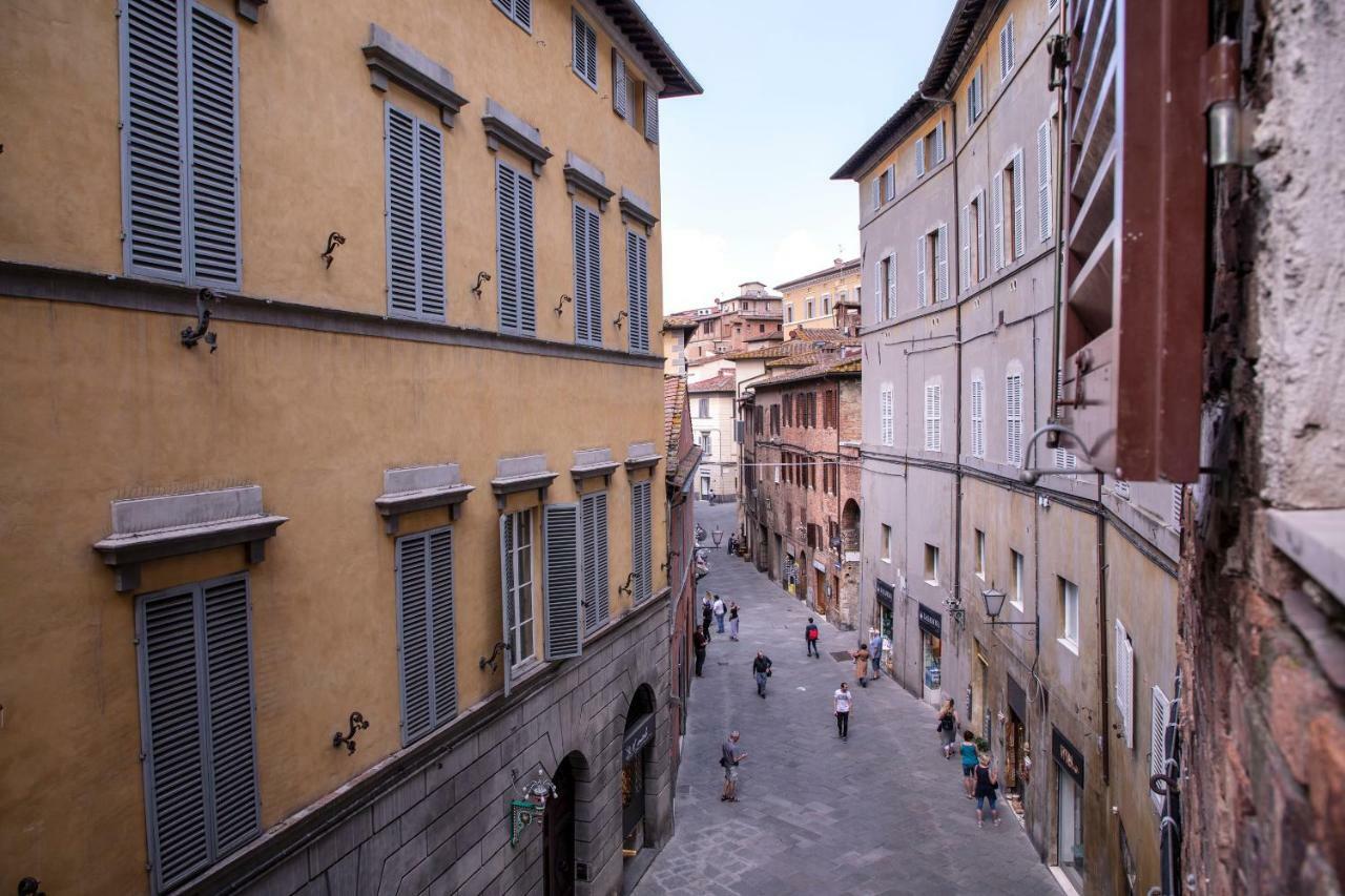 Hotel Antica Dimora Del Buongoverno Siena Exterior foto